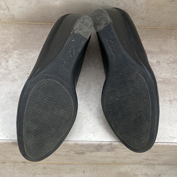 Clarks Soft Cushion wedge heels - Picture 7 of 7